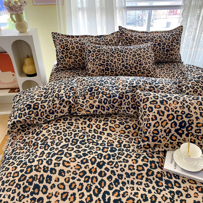 Premium Leopard Pattern Bedding Set