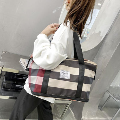 Stylish Checked Luggage Bag