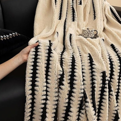 Plush Velvet Sofa Throw with Soft Texture