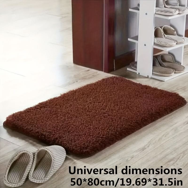 Plush Bathroom Mat with Extra Grip and Absorbency