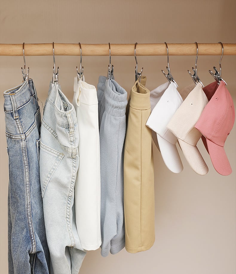 Stylish Closet Hanging Clips Organizer