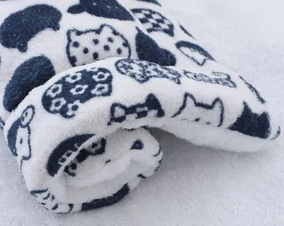 Ultra Soft Cat Blanket – Cozy Flannel Blanket with Cats, Hypoallergenic and Machine Washable, Perfect for All Cats-6