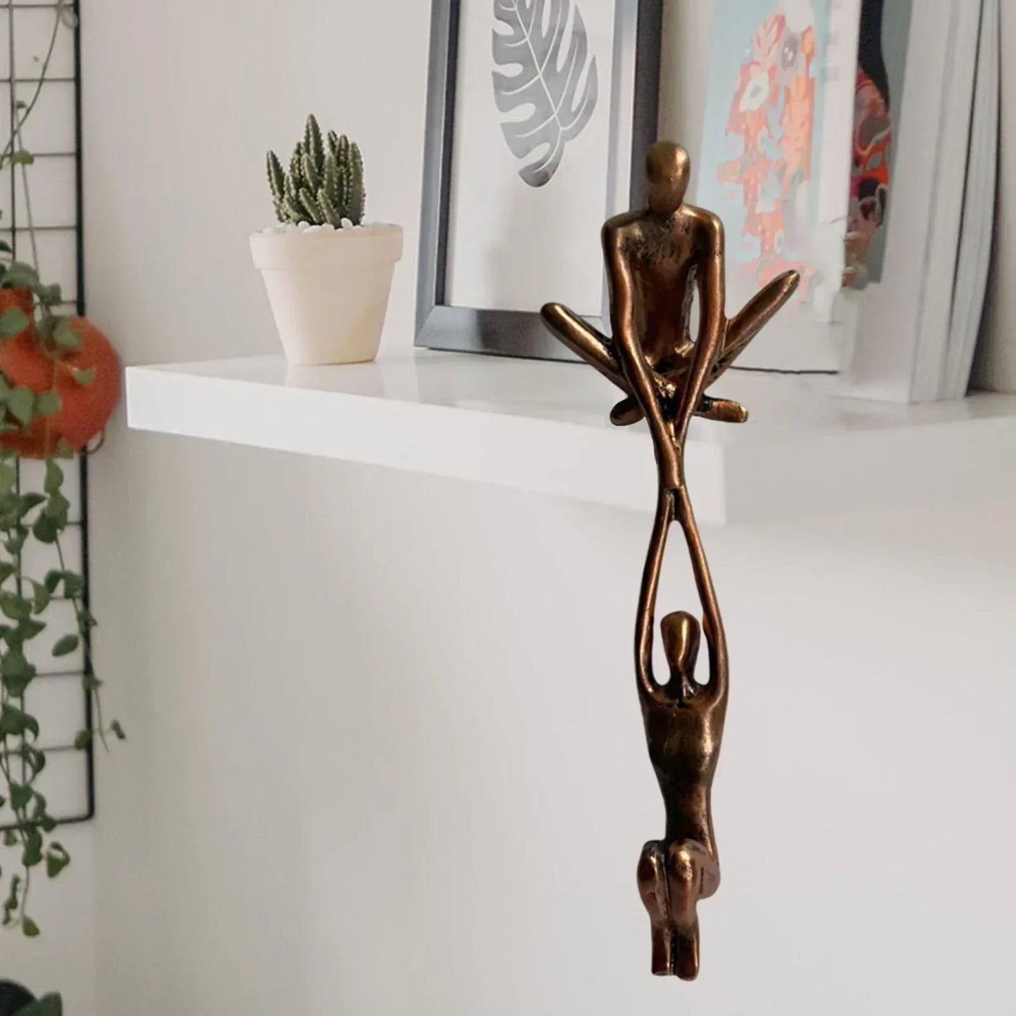 Romantic Couple Figurine Home Decor Sculpture