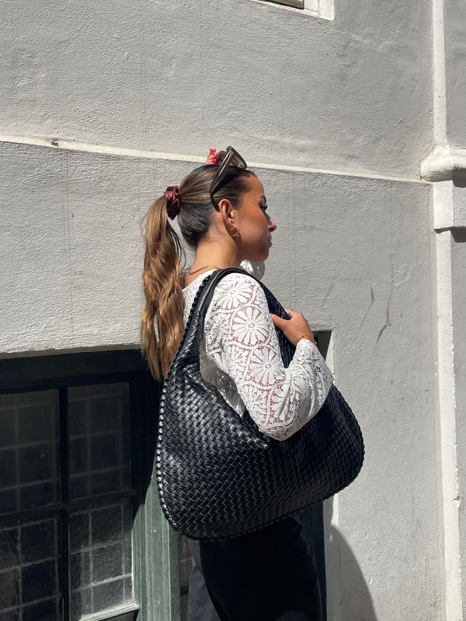 Chic Versatile Cross Body Handbag - Fesara