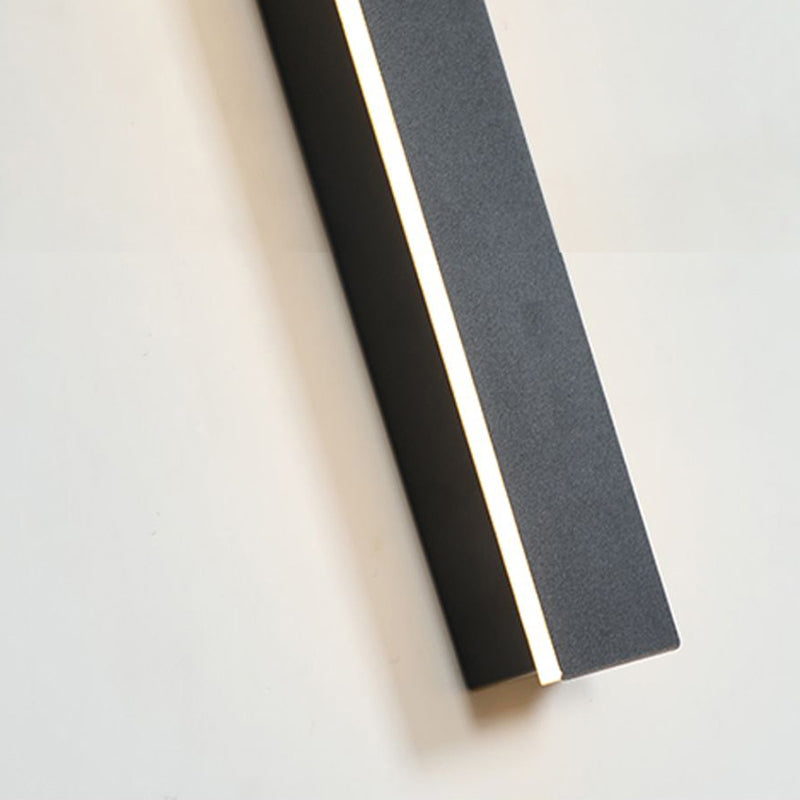 Weatherproof Outdoor LED Wall Lamp – Sleek Contemporary Style