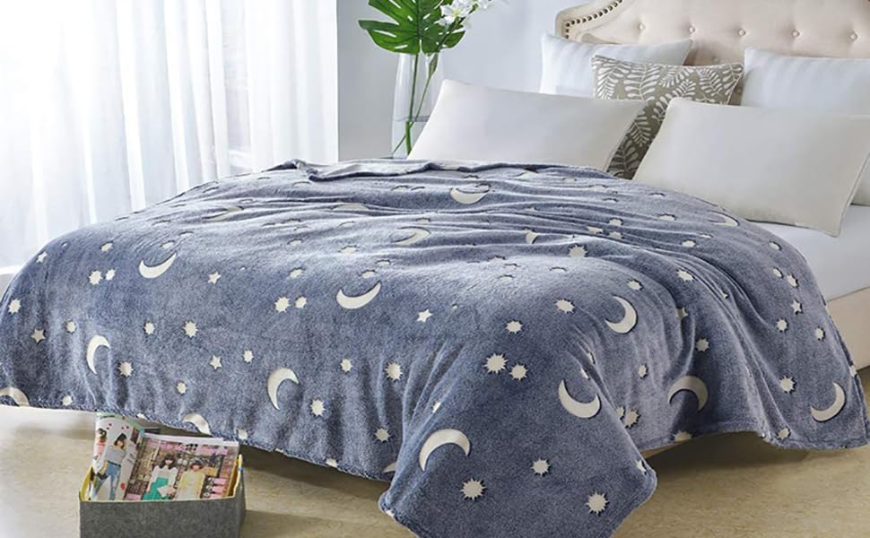 Cozy Glow Throw Blanket - Soft & Warm