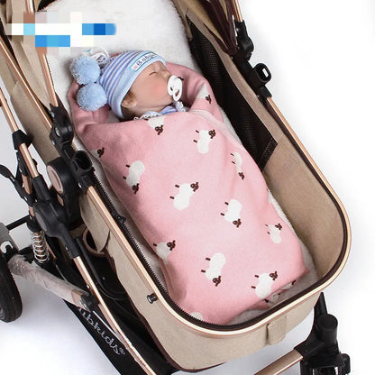 Cozy Baby Blanket with Sheep Design - Plush Stroller Blanket