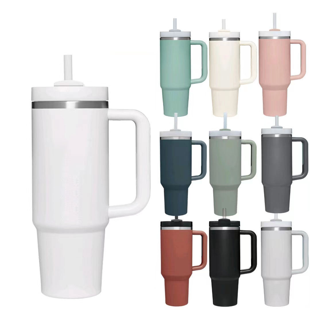 Large Insulated Cup with Lid and Straw