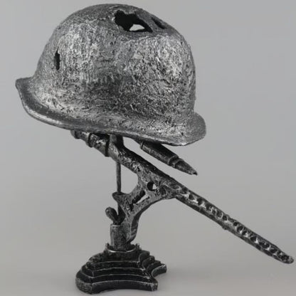 Rustic Metal Helmet Desk Lamp – Classic Vintage Home Lighting