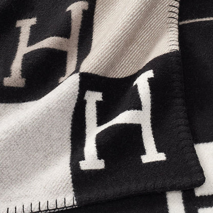 Soft Premium Wool Blanket for Cozy Home