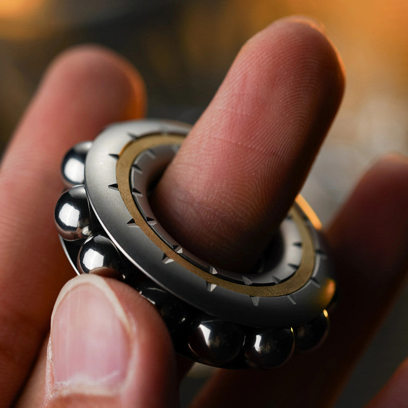 Fesara | Compact Fidget Ring for Anxiety Relief