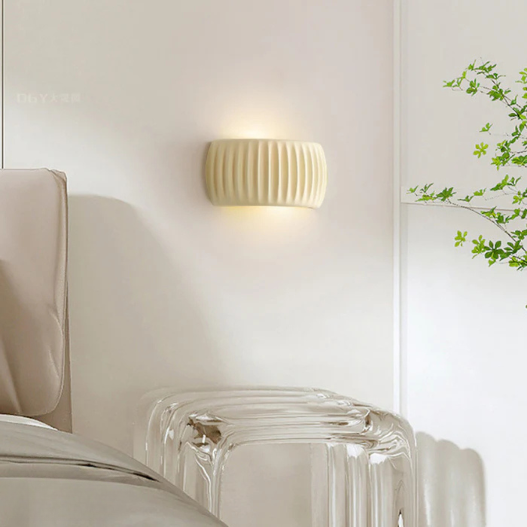 Stylish Resin Wall Light Fixture