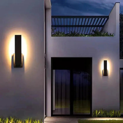 Classic Waterproof Outdoor Wall Lamp