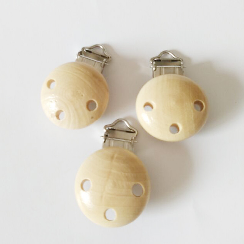 Natural Wood Baby Clip with Easy Metal Fastener
