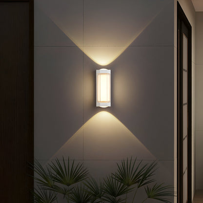 Weatherproof Outdoor LED Wall Light