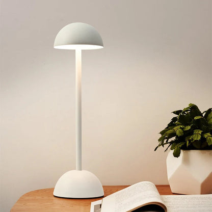 Simple Scandinavian Desk Lamp - Fesara
