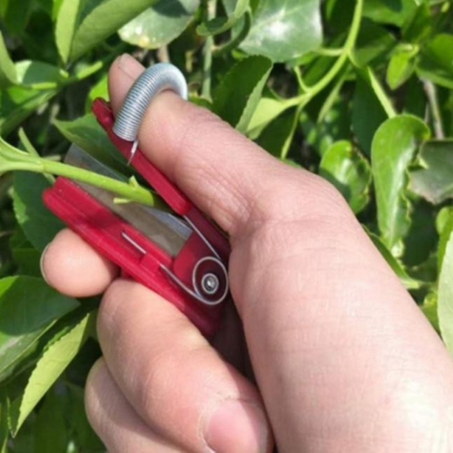 Easy Garden Harvester Tool