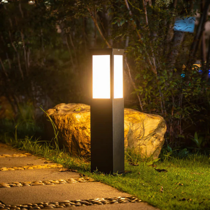 Fesara | Contemporary Garden Solar Lamp