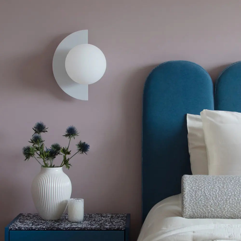 Contemporary Round Wall Light