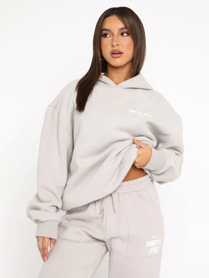 Stylish Women's Athletic Hoodie Outfit