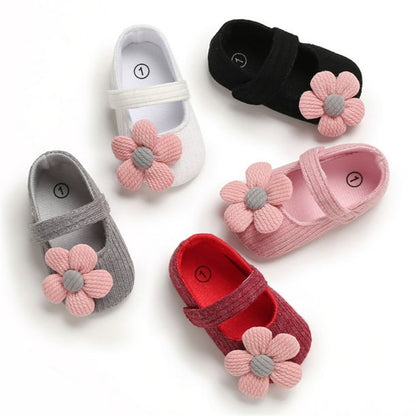 Fashionable Kids Athletic Shoes