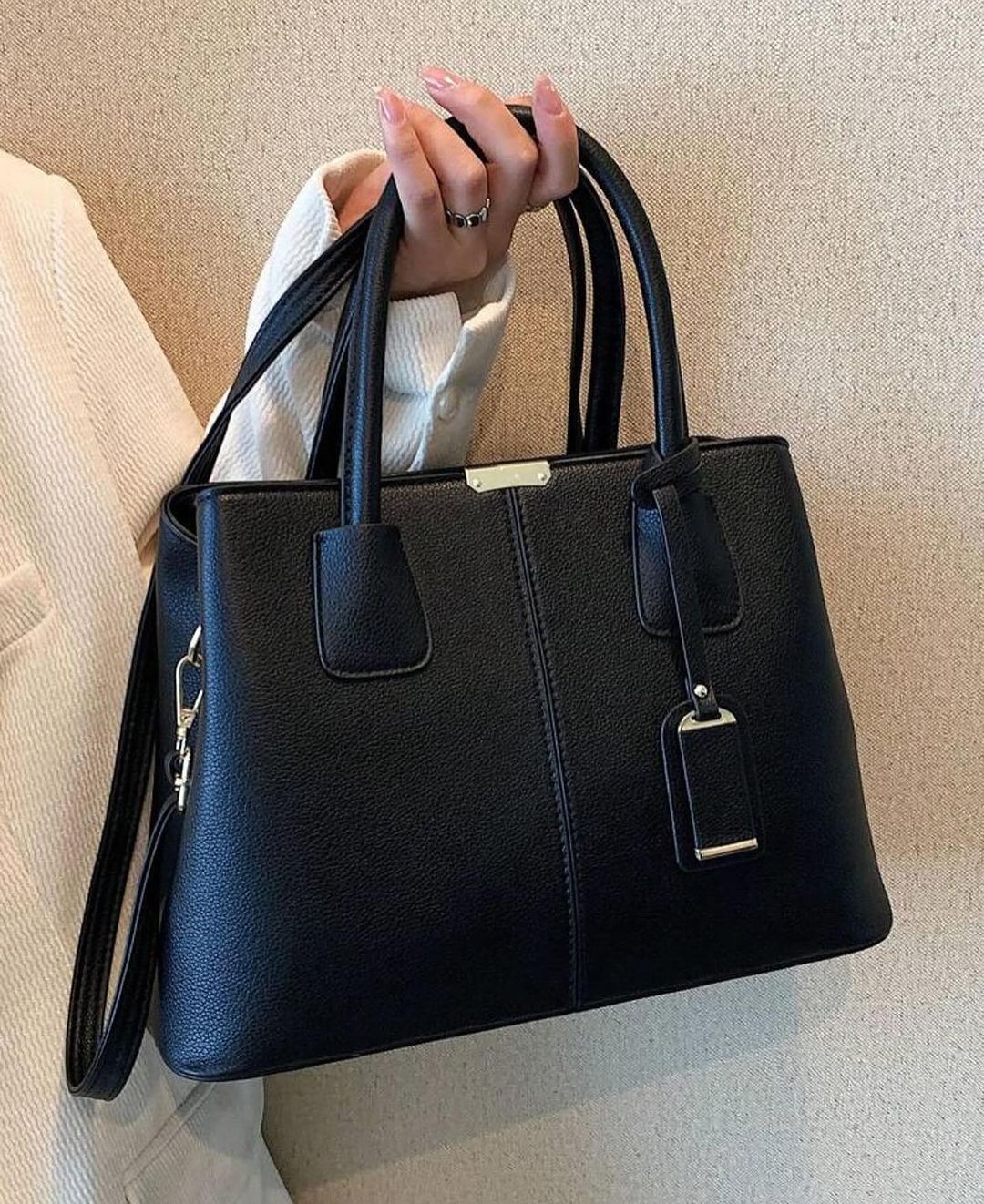 Fashionable Faux Leather Crossbody Bag – Classic Daily Purse - Fesara