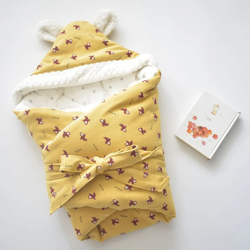 Soft Baby Sleep Blanket with Hood and Fleece Lining