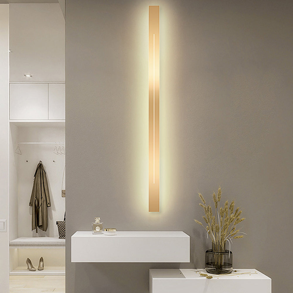 Stylish LED Gold Wall Light