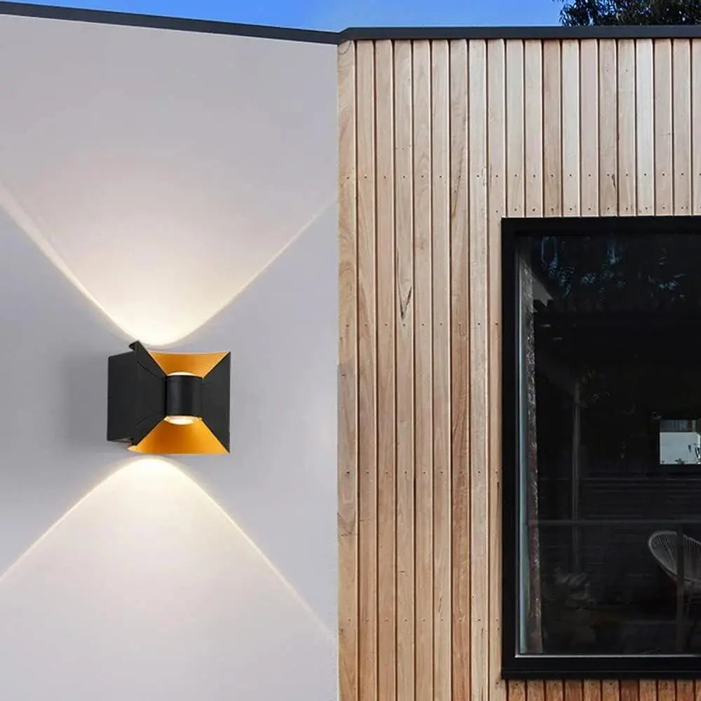 Simple Slim LED Wall Lamp