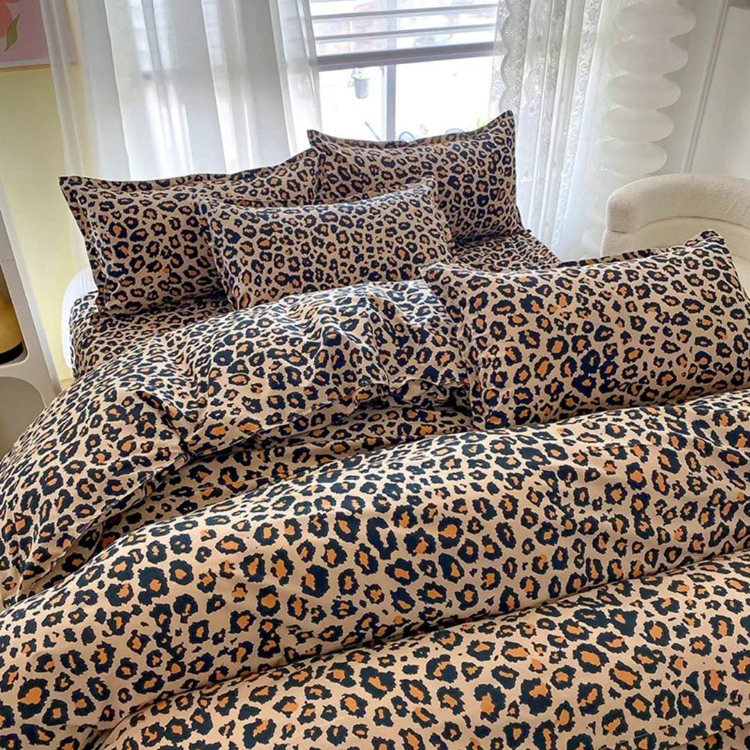 Premium Leopard Pattern Bedding Set