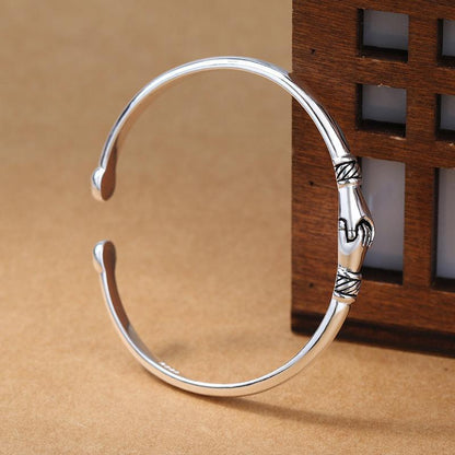 Best Friends Handshake Charm Bracelet
