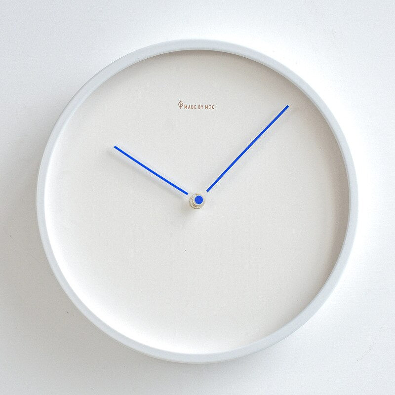 Simple Modern Wall Clock - Elegant Timepiece