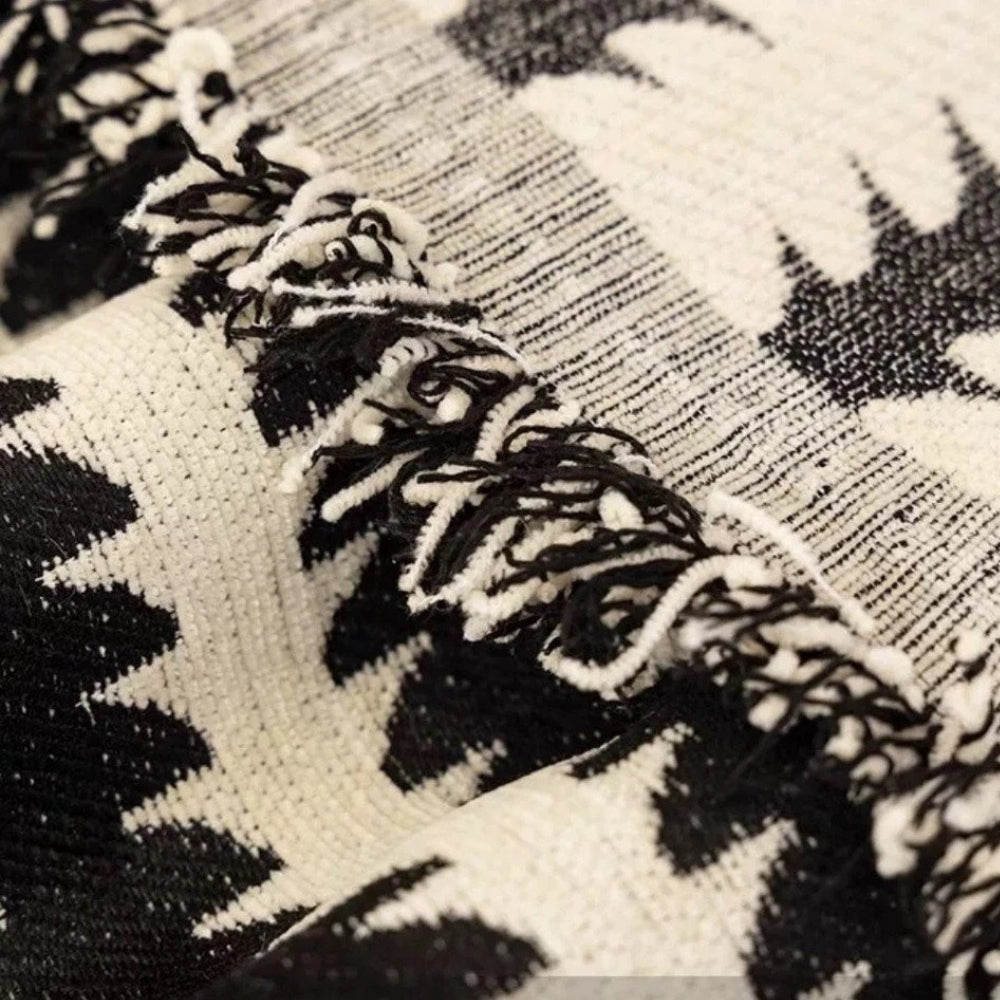 Plush Velvet Sofa Throw with Soft Texture