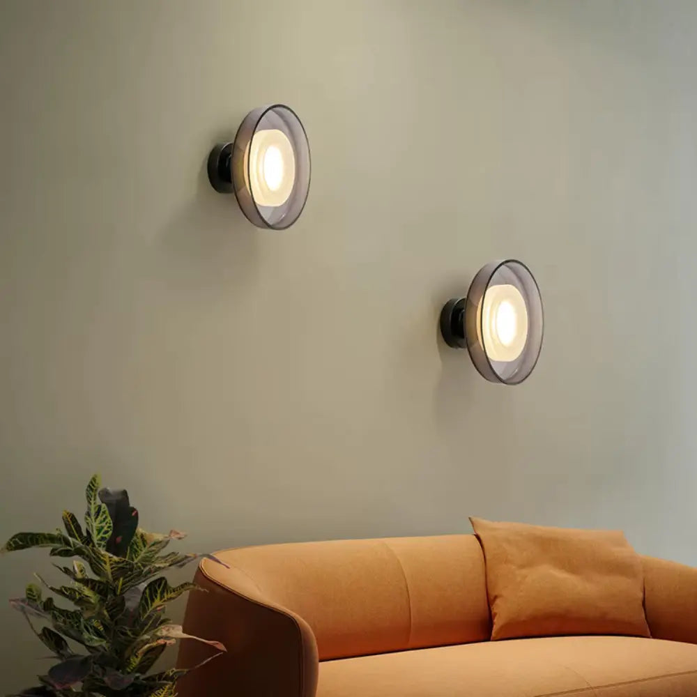 Simple Chic Wall Light with Warm Glow