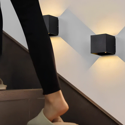 Flexible LED Wall Lamp