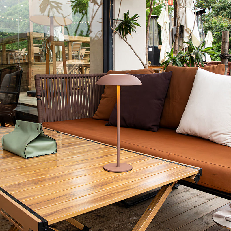Classic Metal Table Lamp