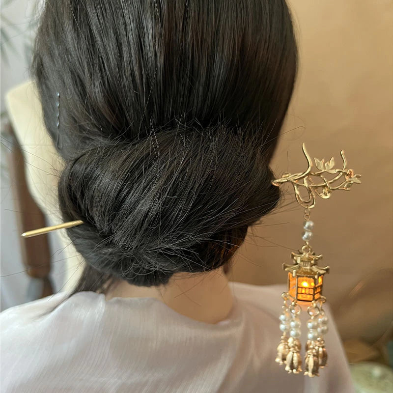 Vintage Inspired Hair Lantern Pins