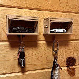 Organized Key Holder for Peaceful Living
