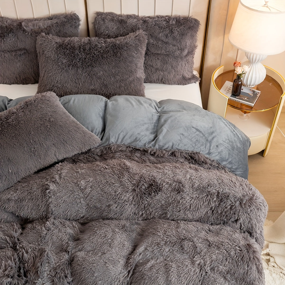 Cozy Fesara Plush Duvet Cover Set with Zipper