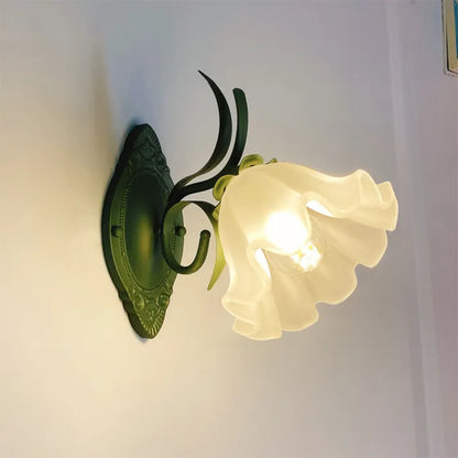 Beautiful Floral Wall Lamp - Fesara