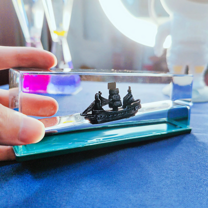 Unsinkable Boat Model Fesara