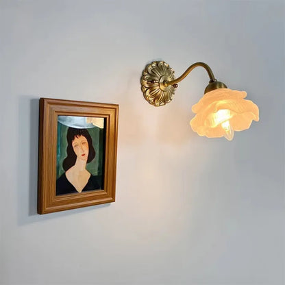 Classic Floral Glass Wall Lamp
