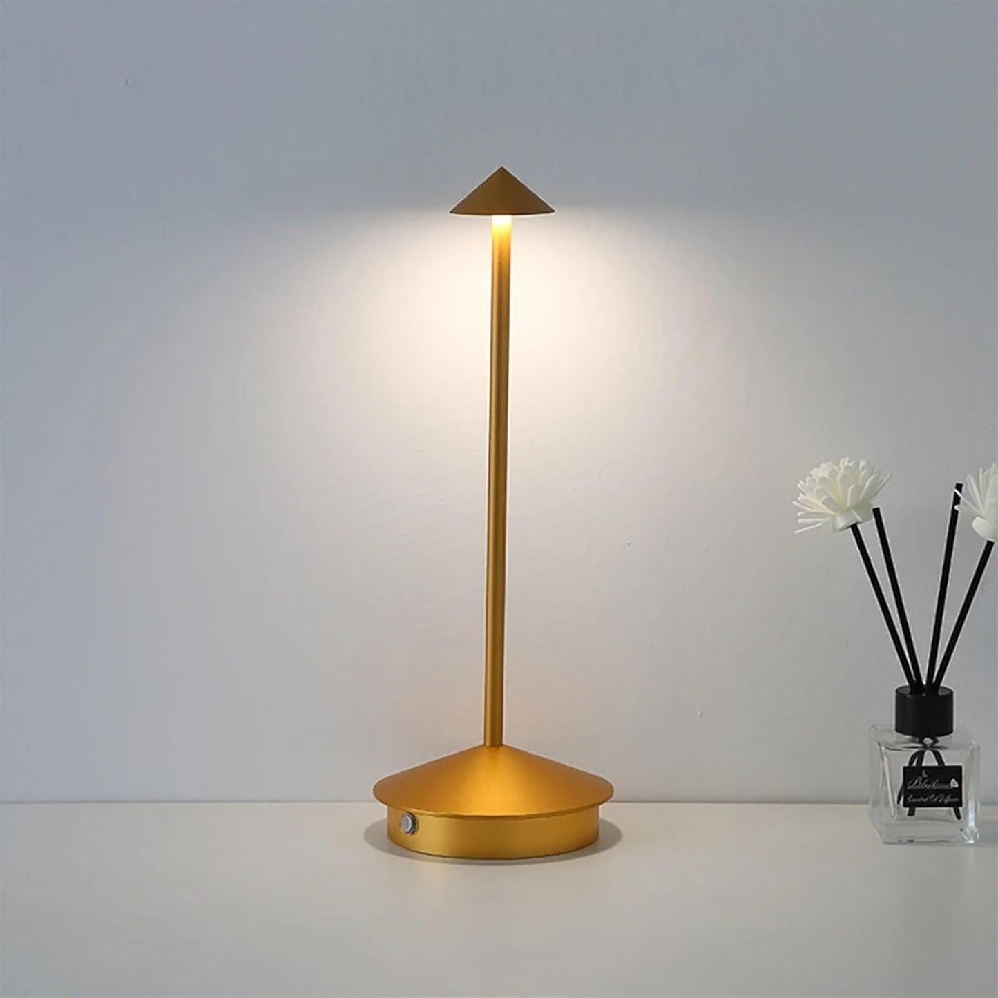 Modern Robyn LED Desk Light