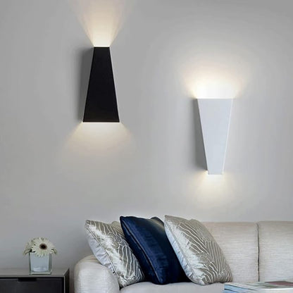 Elegant LED Wall Light Fixture