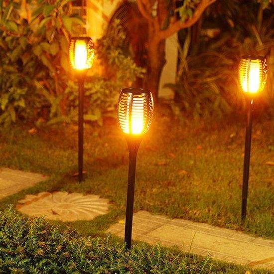 Premium Solar Powered Garden Lights 96 LED Set
