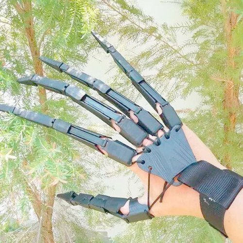 Spooky Jointed Finger Prop
