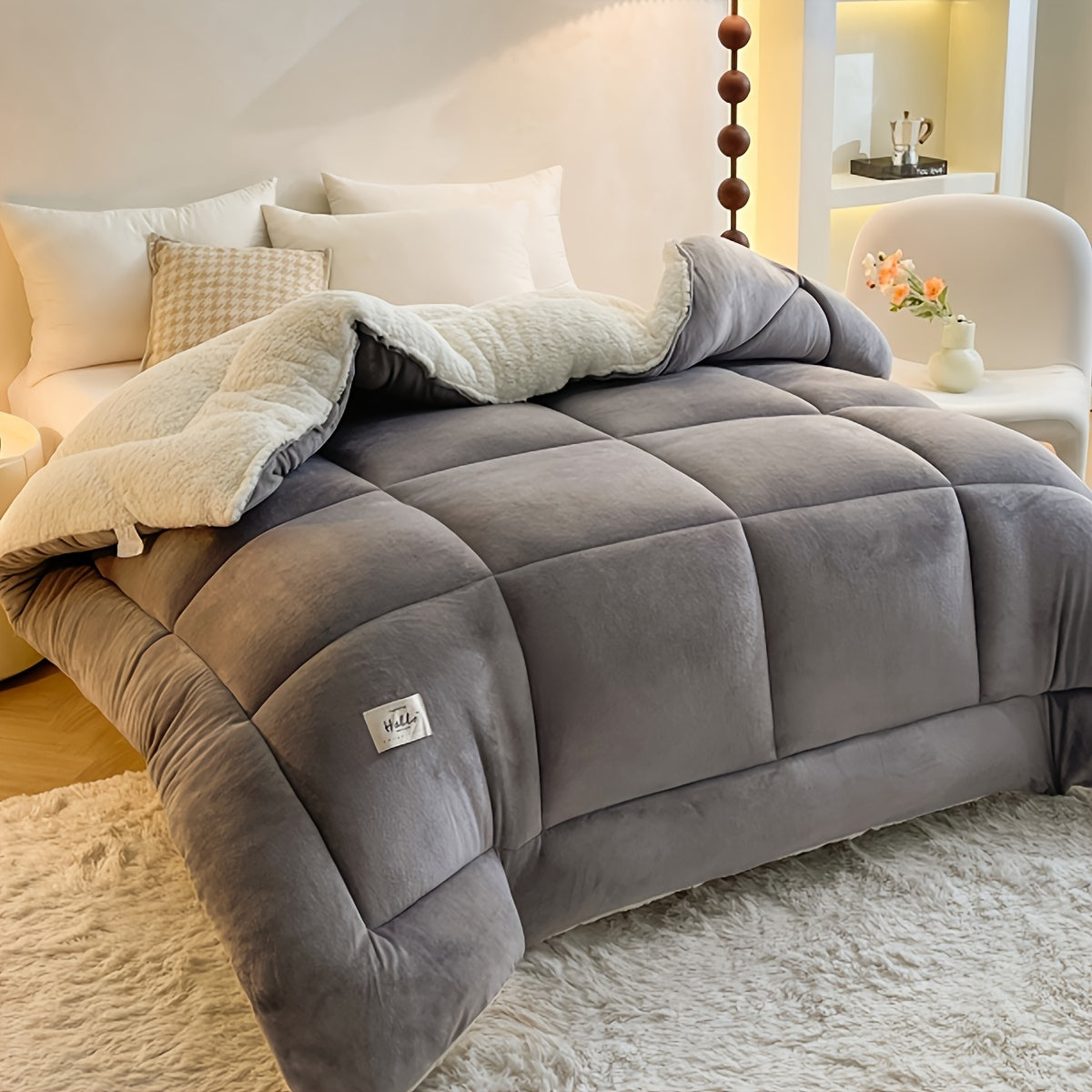 Selected Variant Image