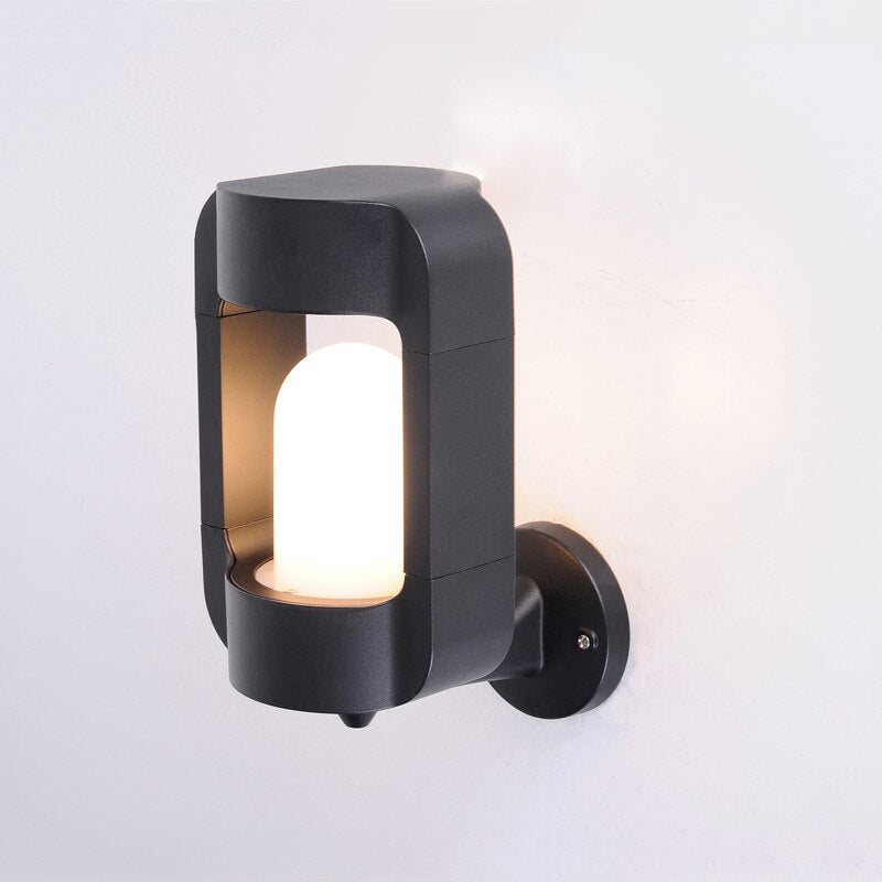 Elegant Amber Glass Outdoor Lamp – Weather-Resistant Outdoor Light Fixture for Garden and Patio Illumination-5