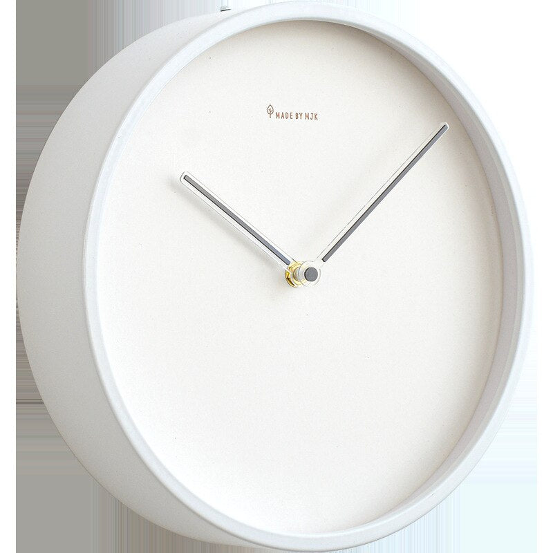 Simple Modern Wall Clock - Elegant Timepiece - Fesara