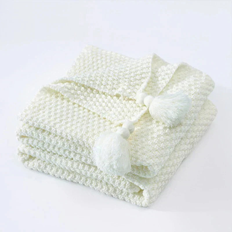 Cozy Wool Throw Blanket with Tassels